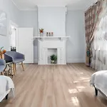 The Newly Renovated - Maylands Vacation Home