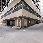 Horizons 1402 - Free Carpark