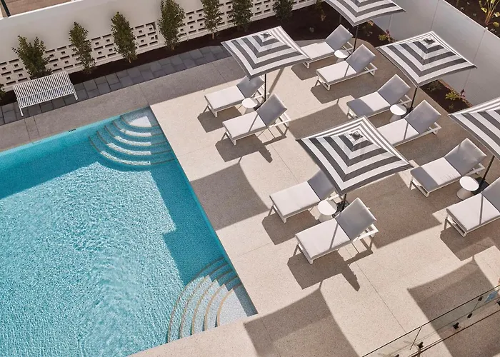 Hotel Alba Adelaide