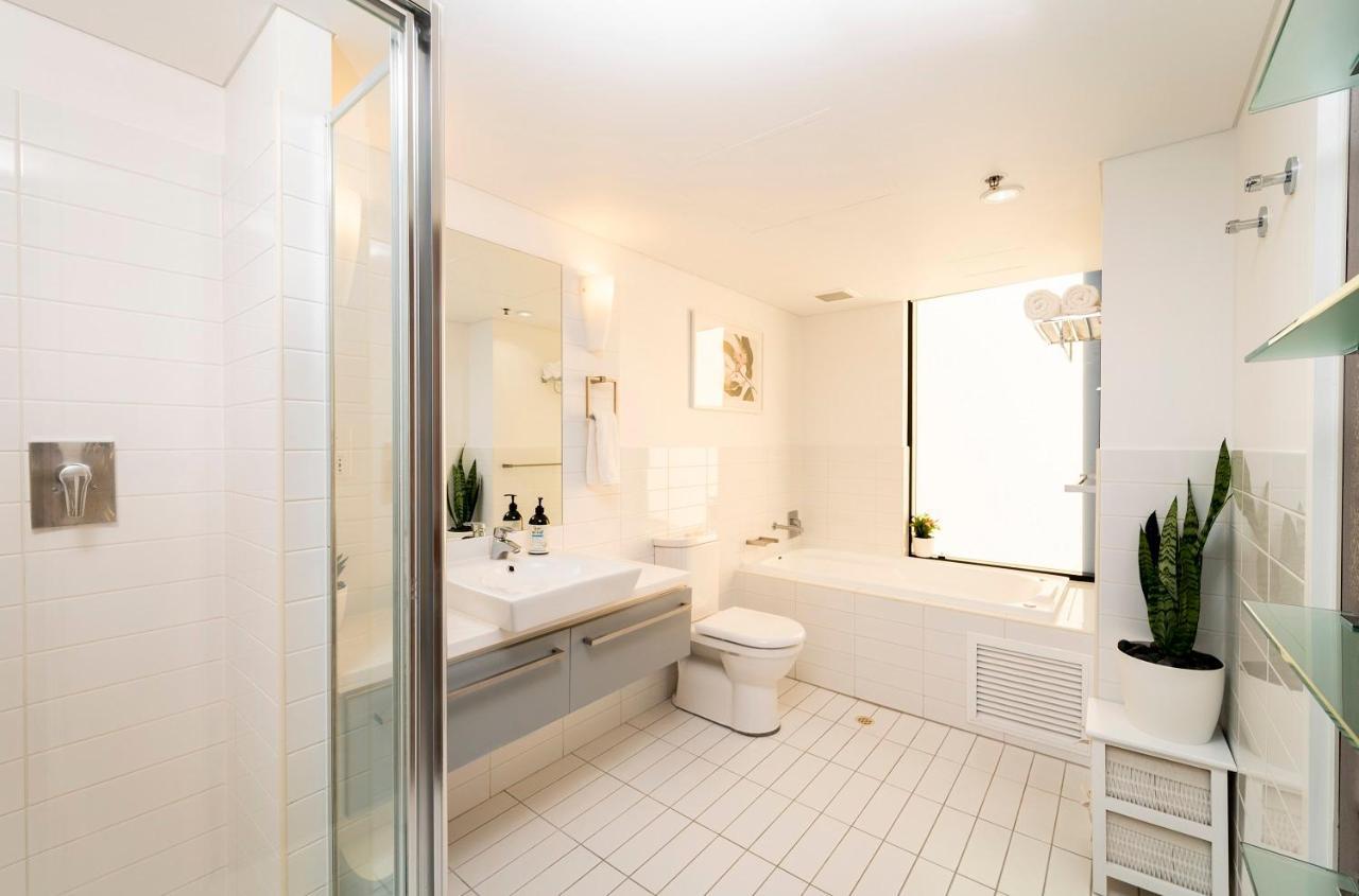 Horizons 1402 - Free Carpark Apartment