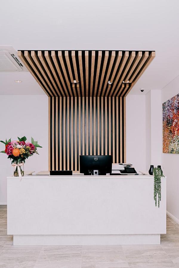 Hotel Toms Court 4*