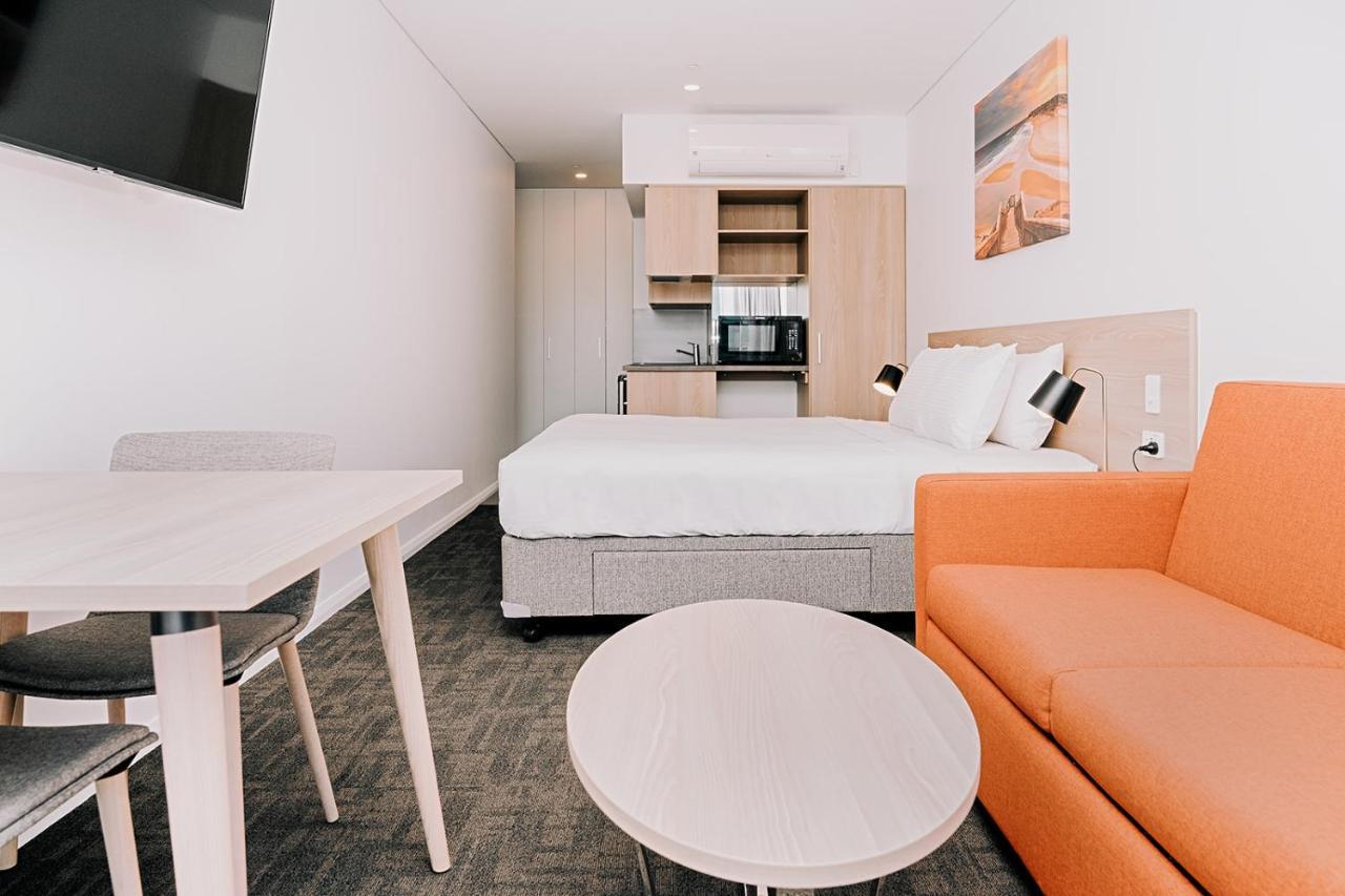 Toms Court 4* Adelaide
