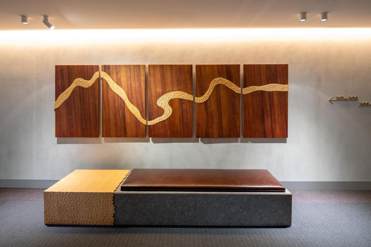 Majestic M 4* Adelaide