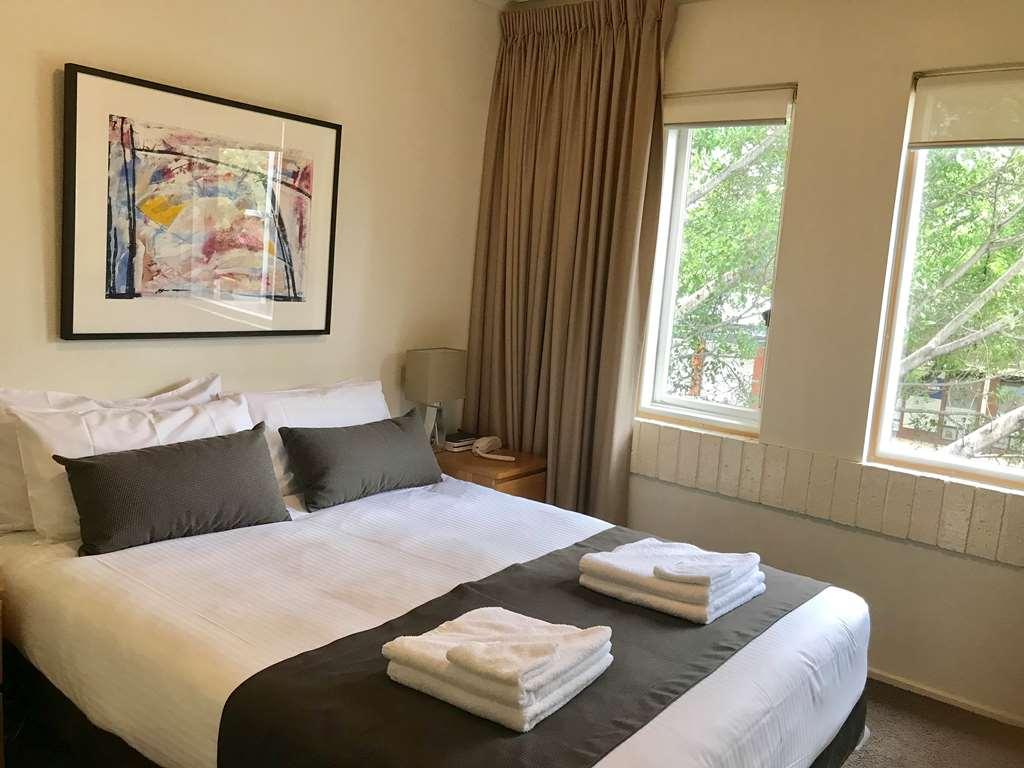 Apartment Dress Circle - Archer Street Adelaide
