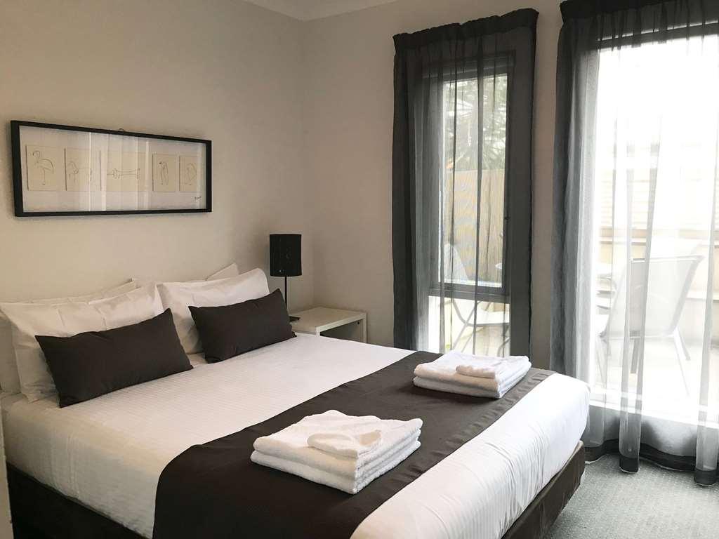 Apartment Dress Circle - Archer Street