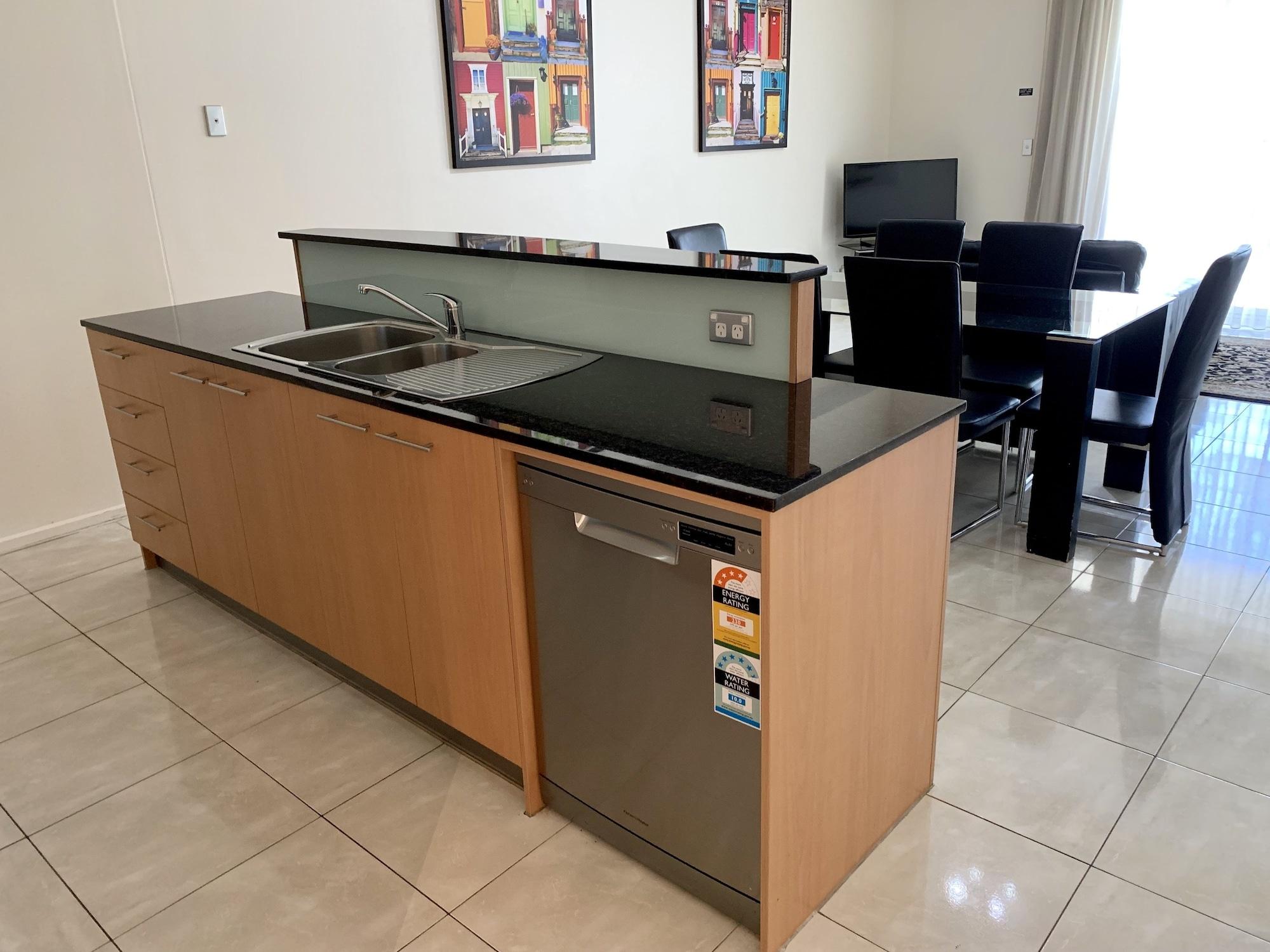 Ensenada Motor And Motel 4*