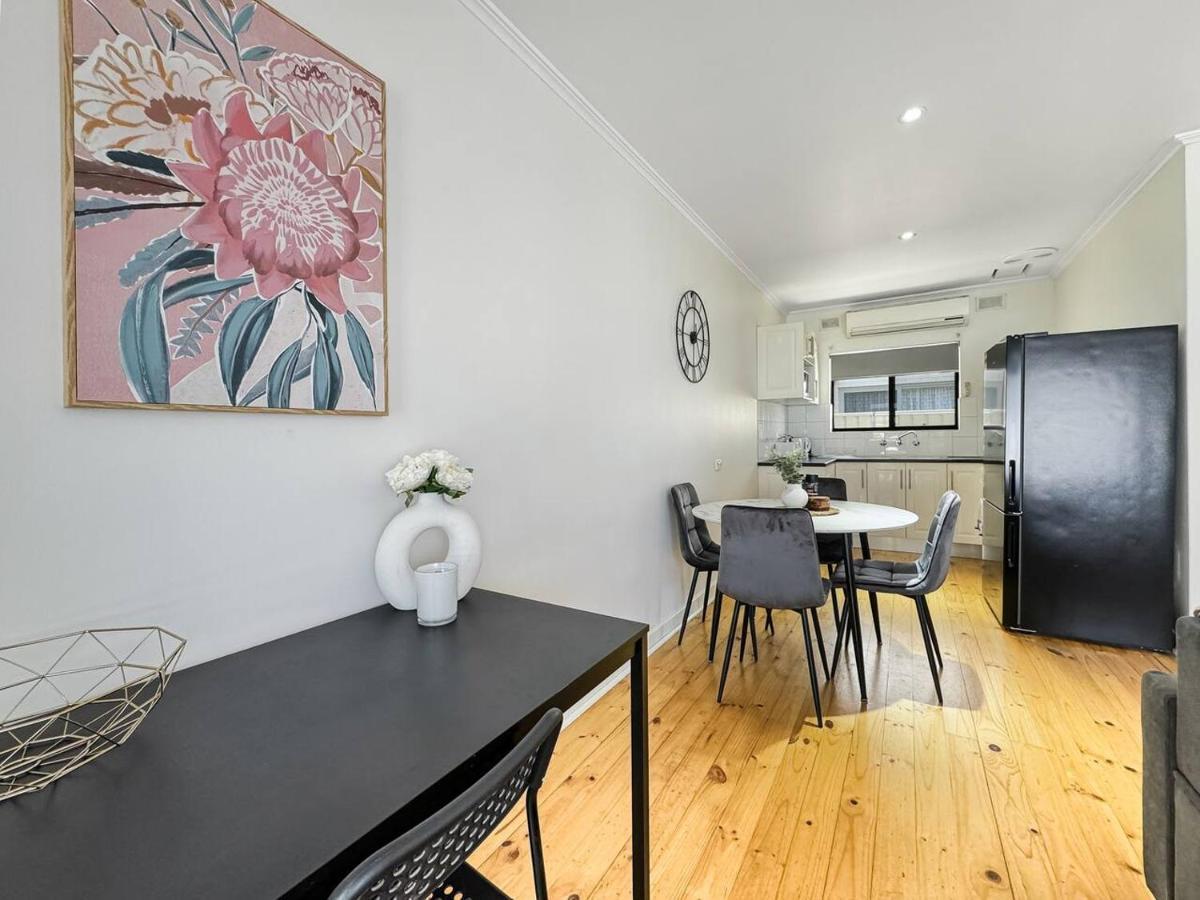 'the Grange' Coastal Charm Near Henley Adelaide