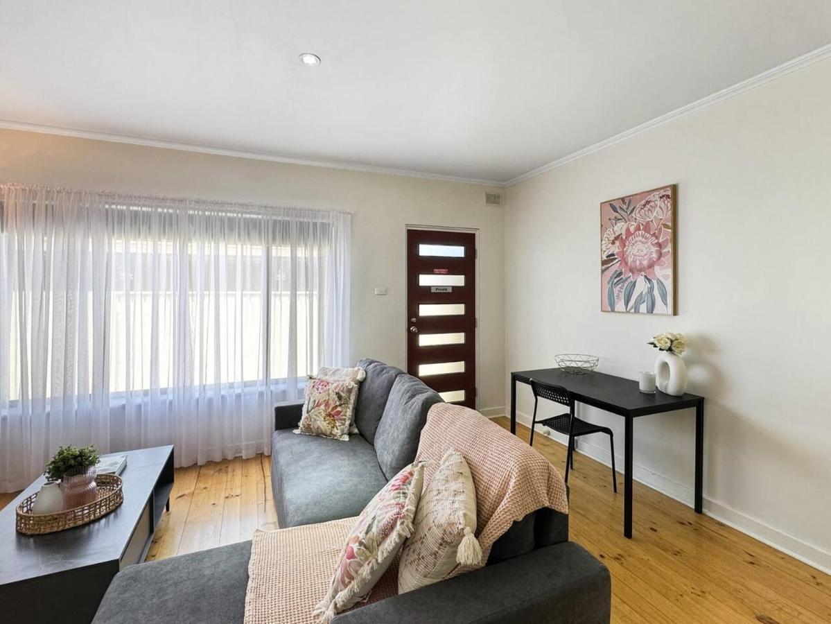 Apartment 'the Grange' Coastal Charm Near Henley *