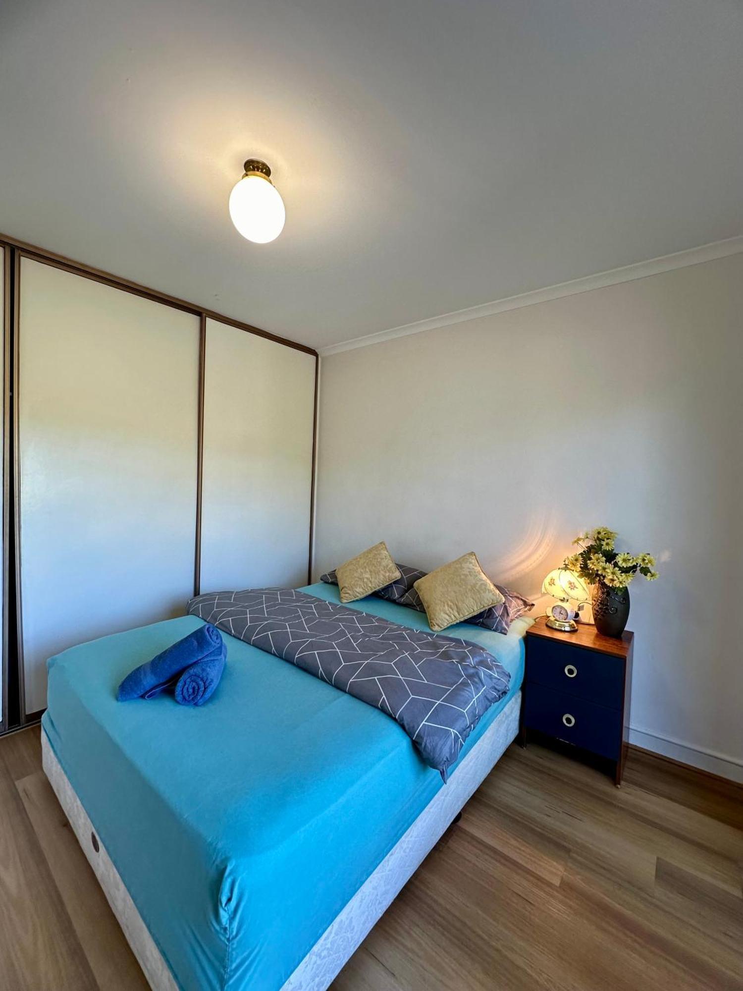 Relaxing Park View 2 Bedrooms Free Wi-fi Apartment