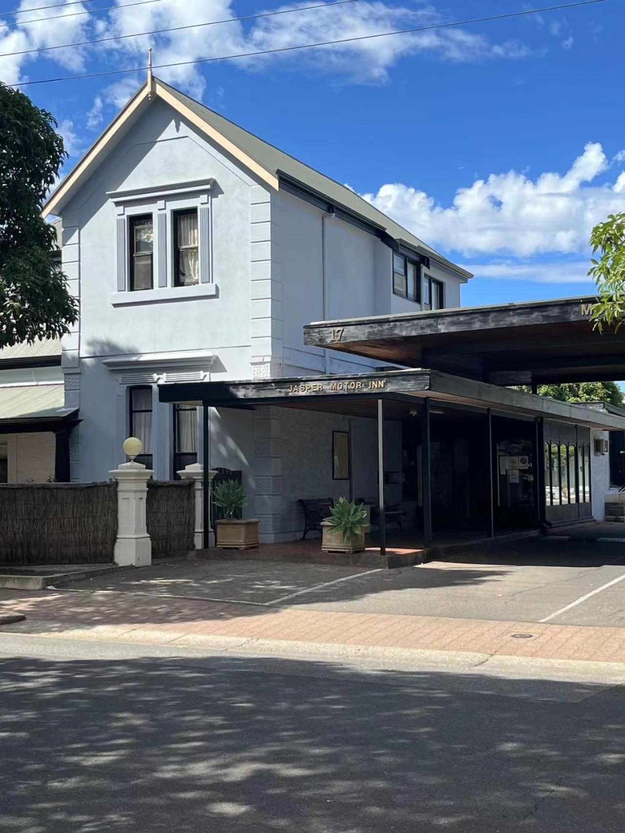 Jasper Motor Motel Adelaide