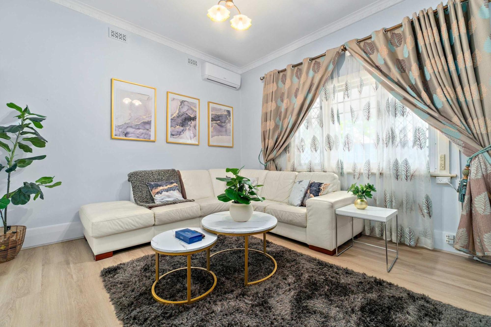 The Newly Renovated - Maylands Vacation Adelaide
