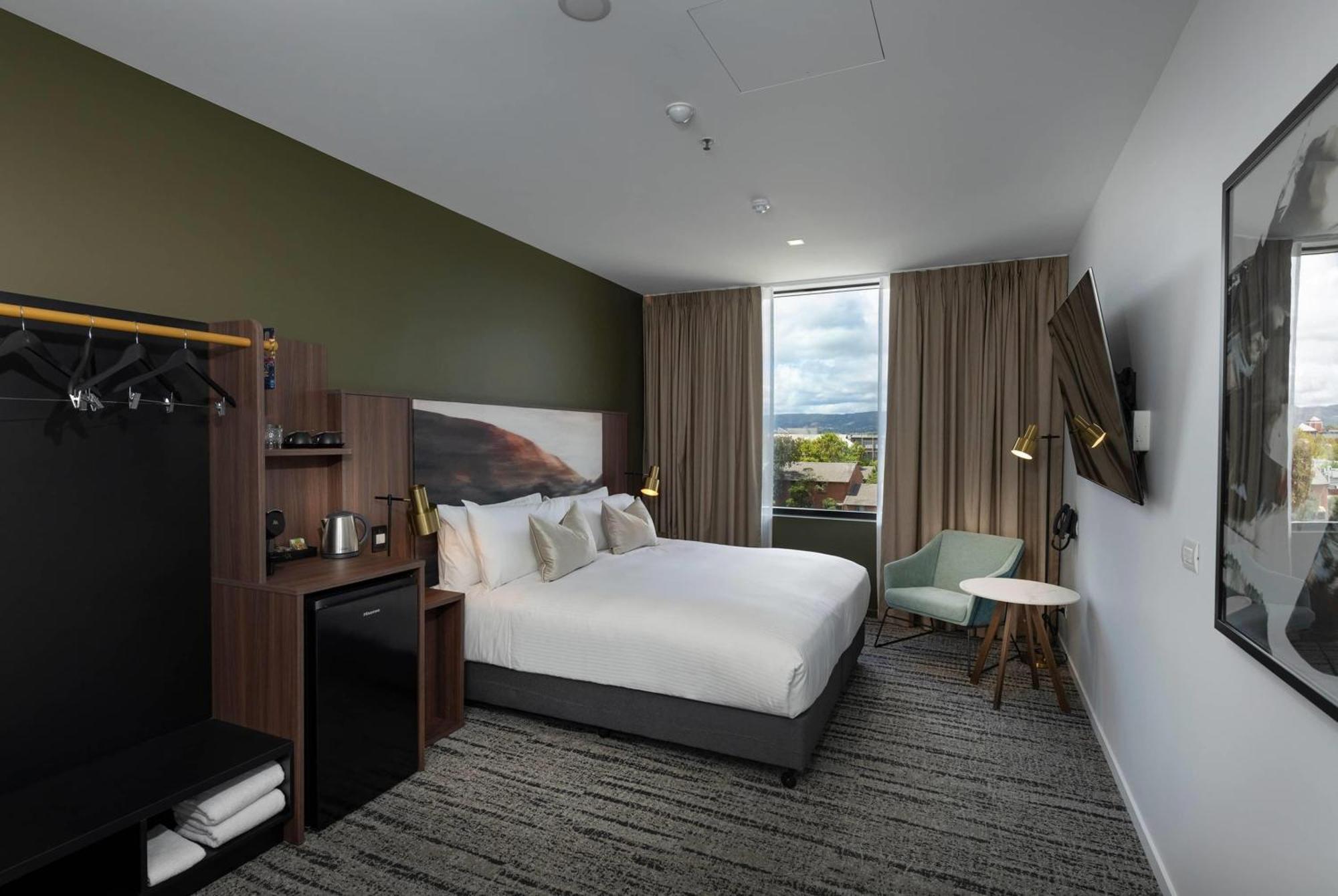 Tryp By Wyndham Hotel