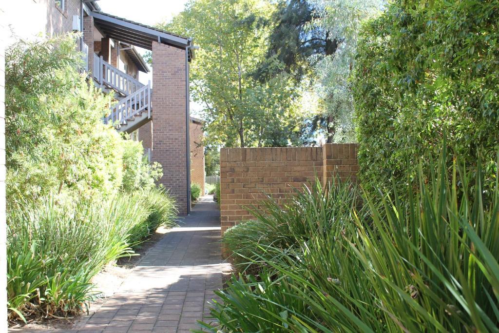 Dress Circle - Archer Street Apartment Adelaide