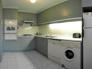 Sorrento Meridien Serviced 3* Adelaide