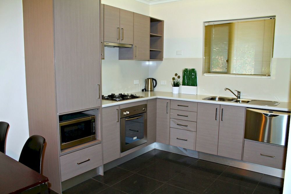 Dress Circle - Archer Street Apartment