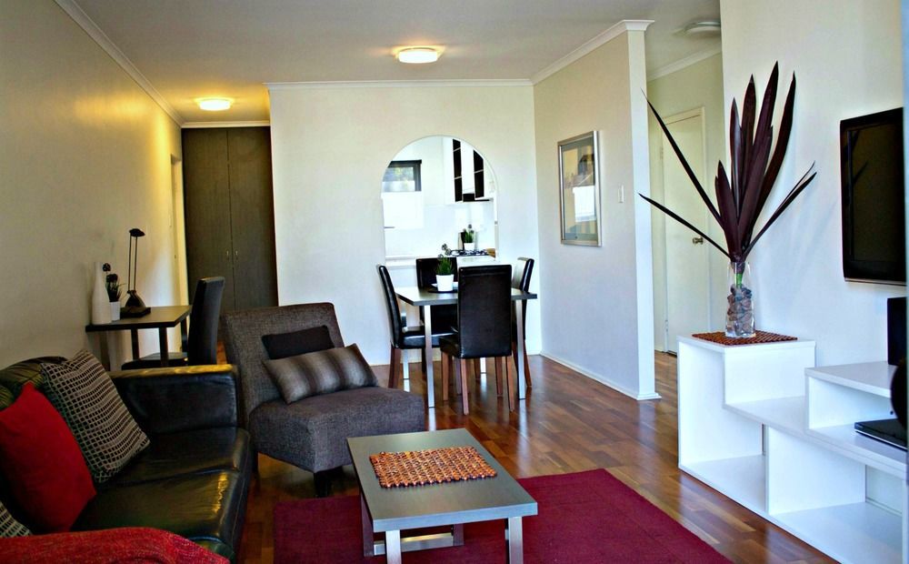 Apartment Dress Circle - Archer Street *