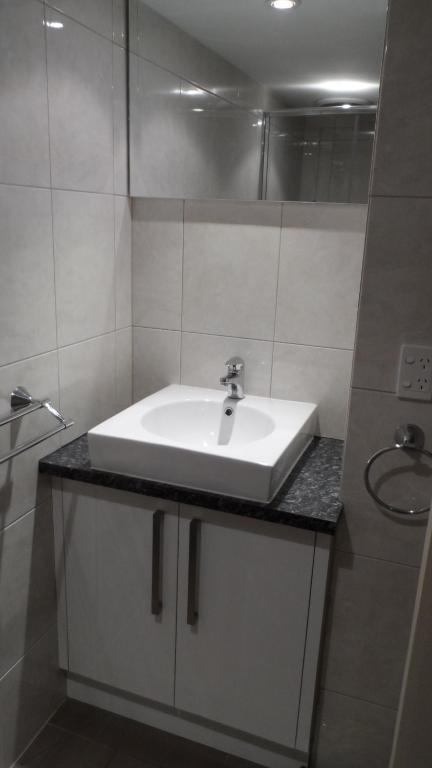 Sorrento Meridien Serviced 3* Adelaide