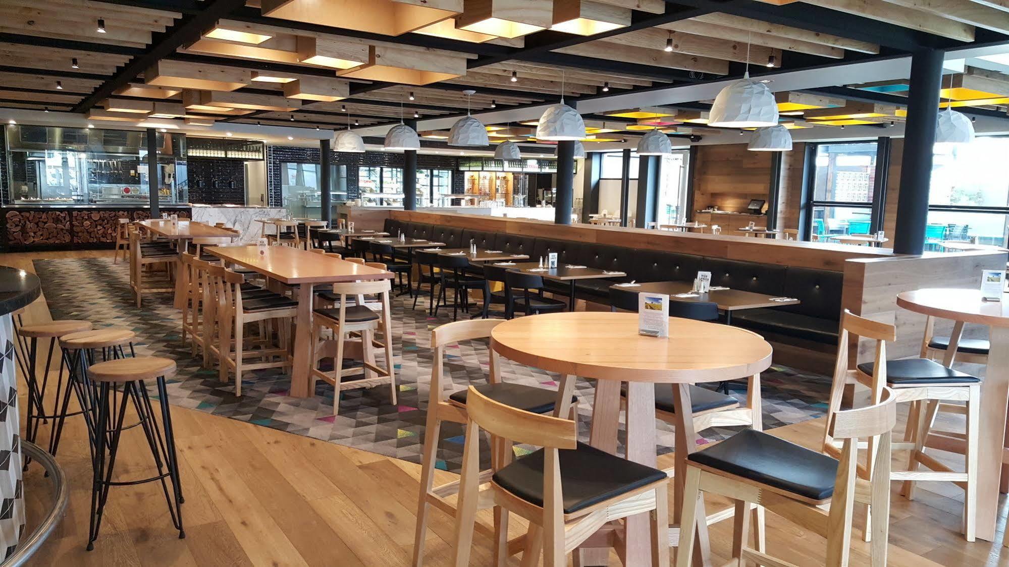 Highlander Bar Kitchen Rooftop