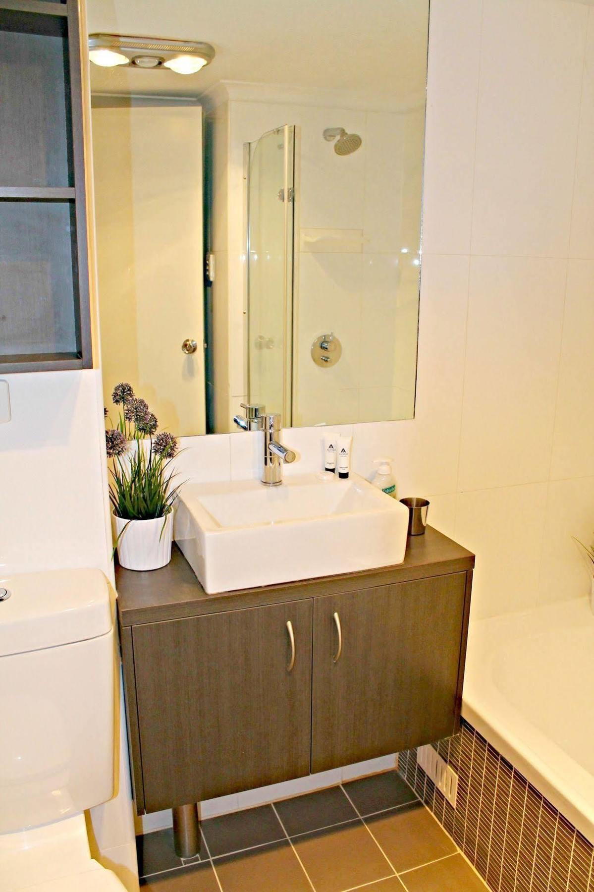 Apartment Dress Circle - Archer Street