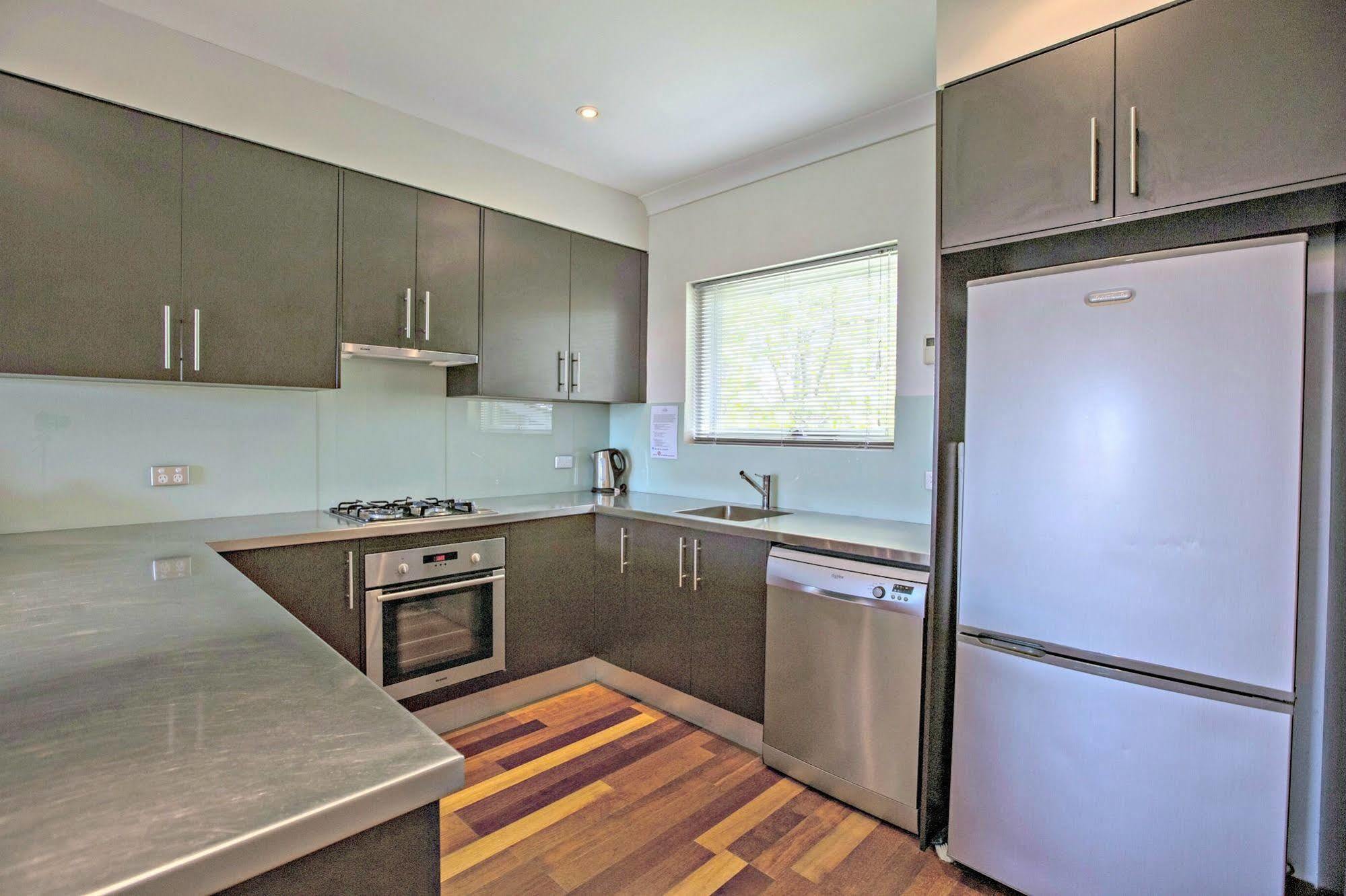 Apartment Dress Circle - Archer Street Adelaide