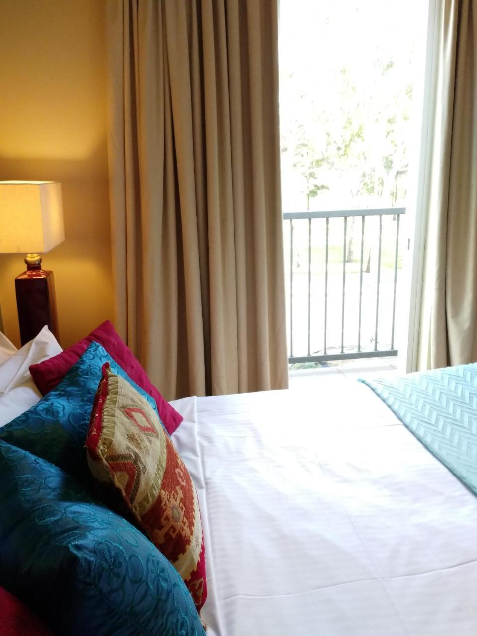 Adelaide's Park Motel 3*