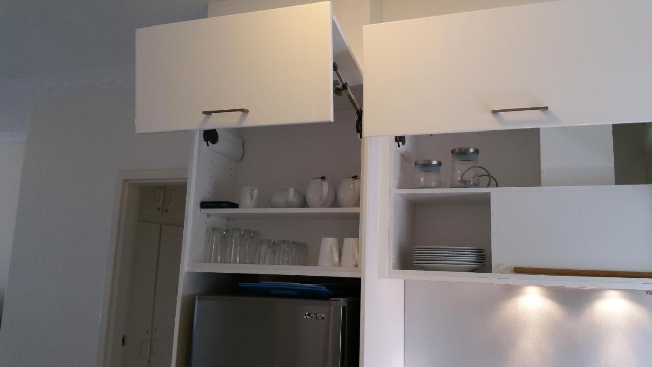 Acaill Accommodation Esplanade Living Self Check-In Self Check-Out Apartment Adelaide