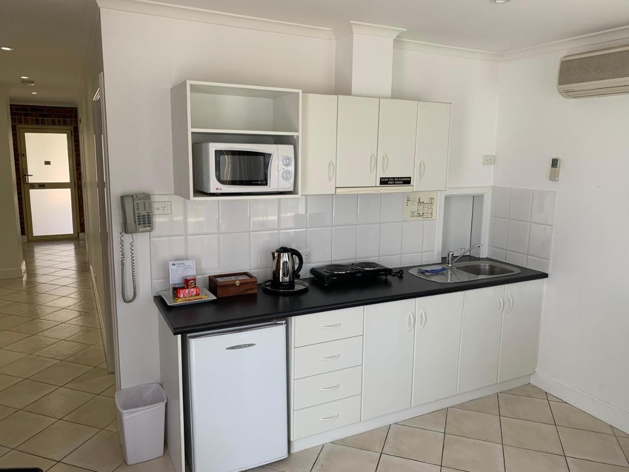 Motel Ensenada Motor And 4*