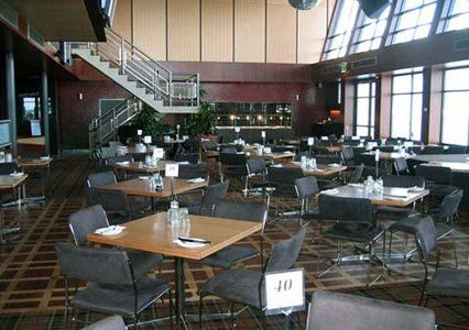 Highlander Bar Kitchen Rooftop 3* Adelaide