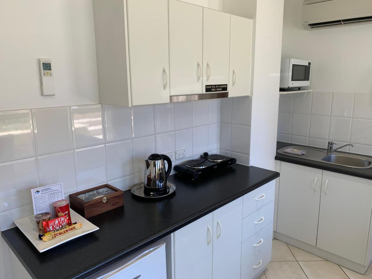 Ensenada Motor And Motel Adelaide