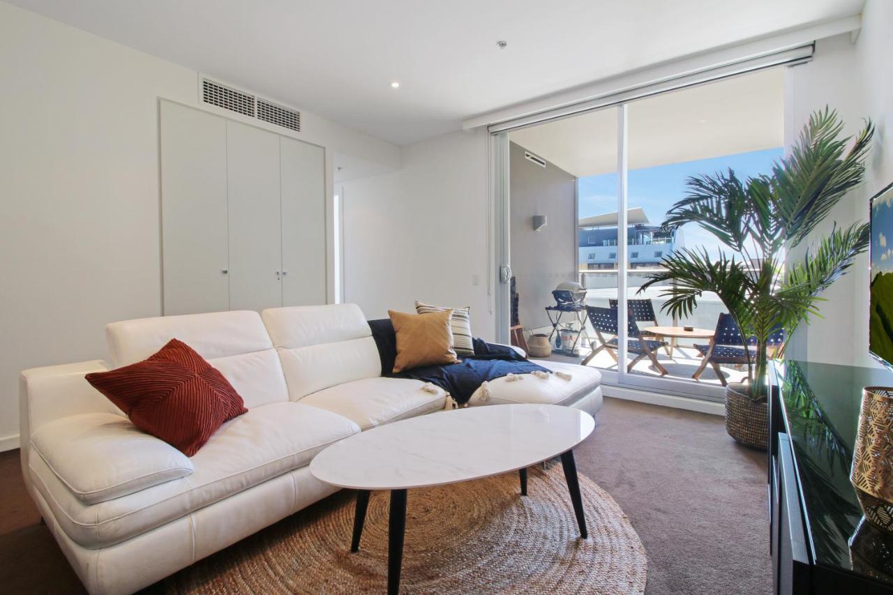 Apartment Lux 2br On Hindmarsh Sq-pool-gym-sauna-parking Adelaide