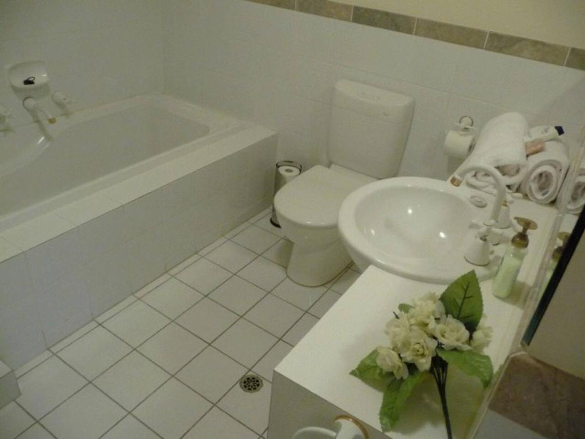 Escape 3 Bedroom East End Of Apartamento
