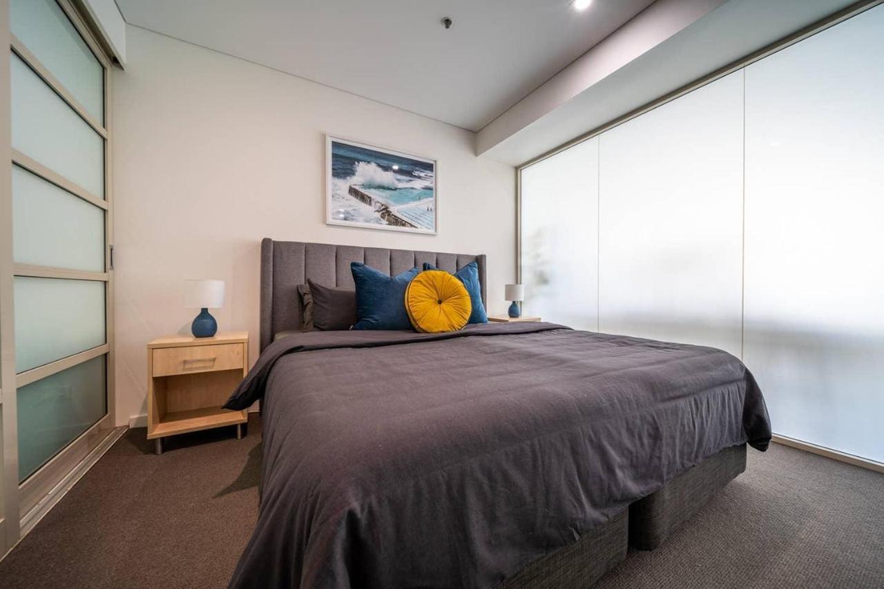Oval View On North Tce-Gym - Pool - Fireworks Nye Apartment *