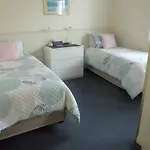 Glenelg Sea-Breeze