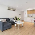 1Br Cbd Apt - Pool-Spa-Free Carpark
