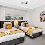 \'Brightly Brompton\' A Family Delight By The Park