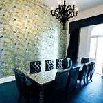Largs Pier Hotel