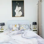 Adelaide Escape And Business-3Bath Full Kitchen Fast Wifi 3Tv-For Large Families And Group