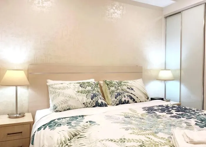 2Brs Apartment On Balfours - Free Wi-Fi