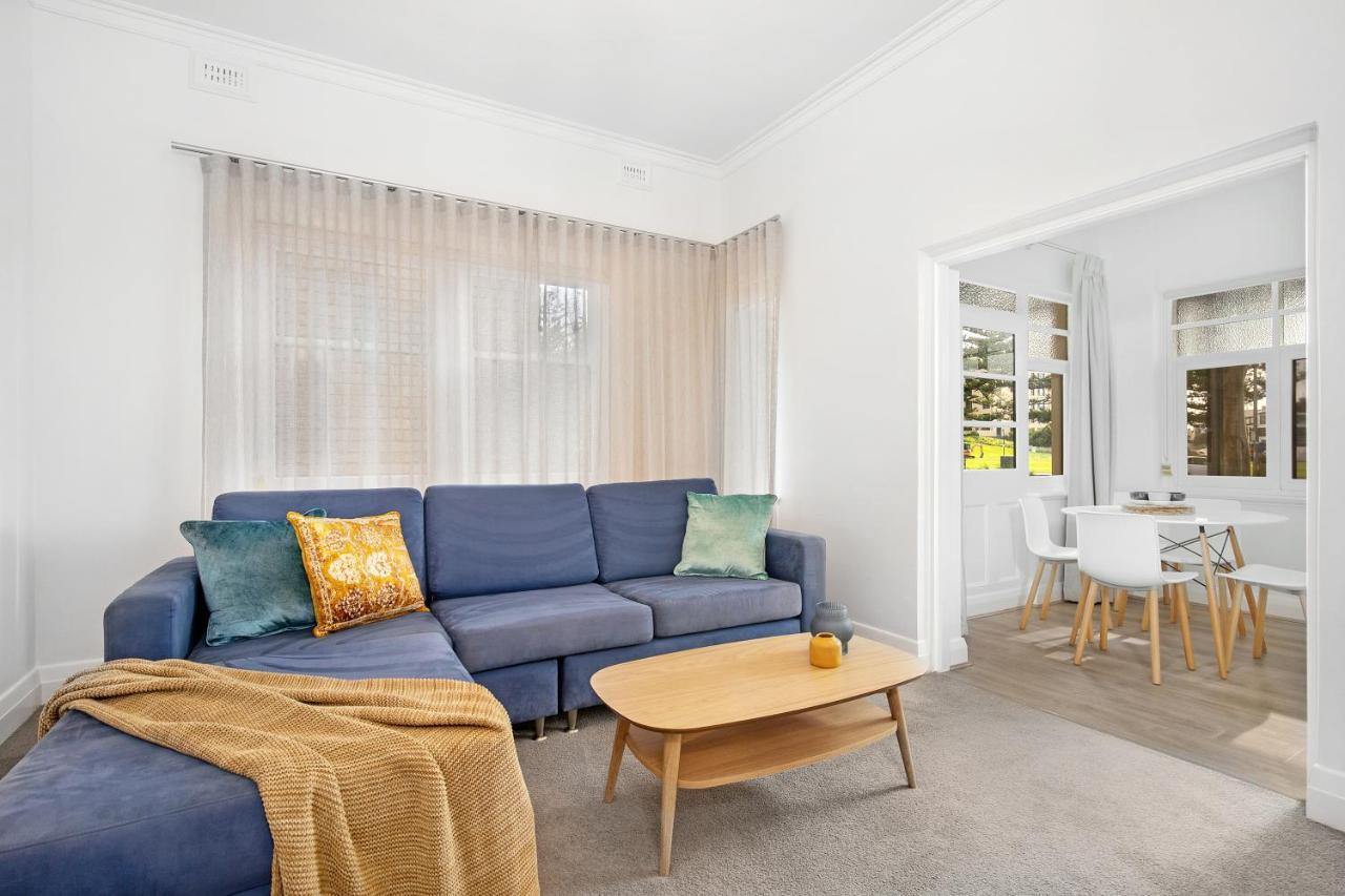 Bayview Glenelg * Adelaide