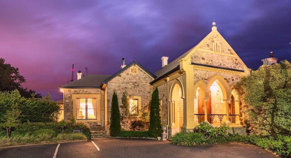 Mount Lofty House & Estate Hills Hotel