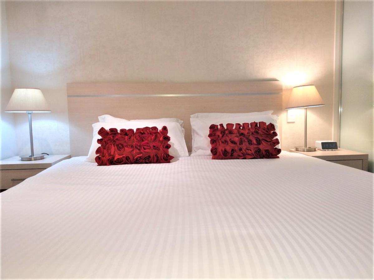 Hi 5 Star Luxury