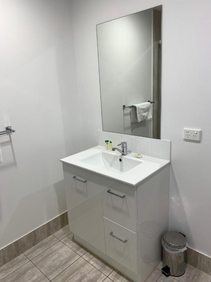 The Palms 4*