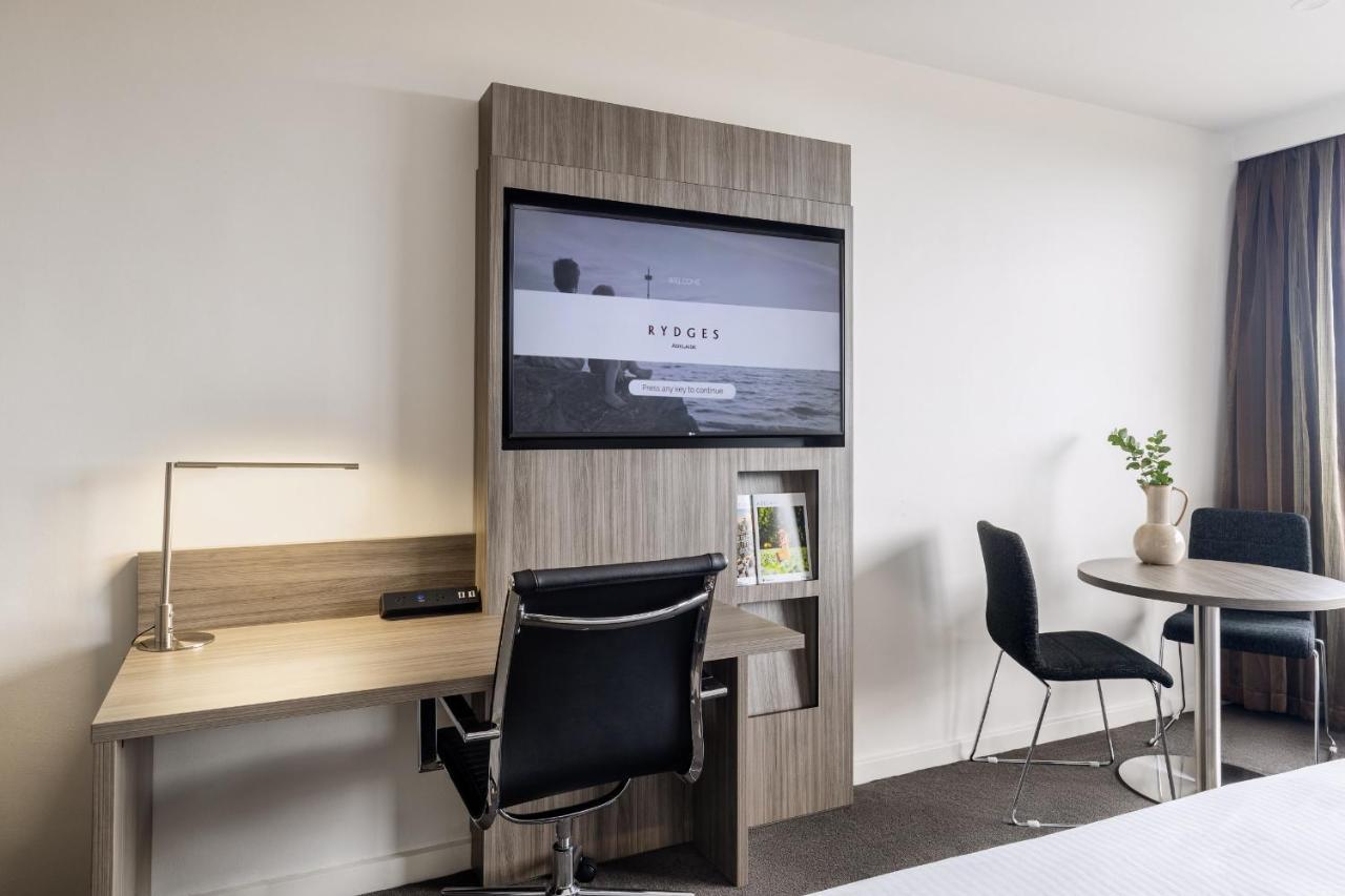 Rydges South Park Hotel 4*