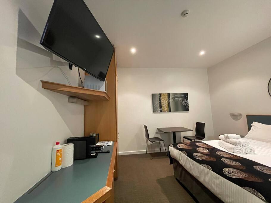 408 Lovely One Br Ex Ensuite In Apartment Adelaide