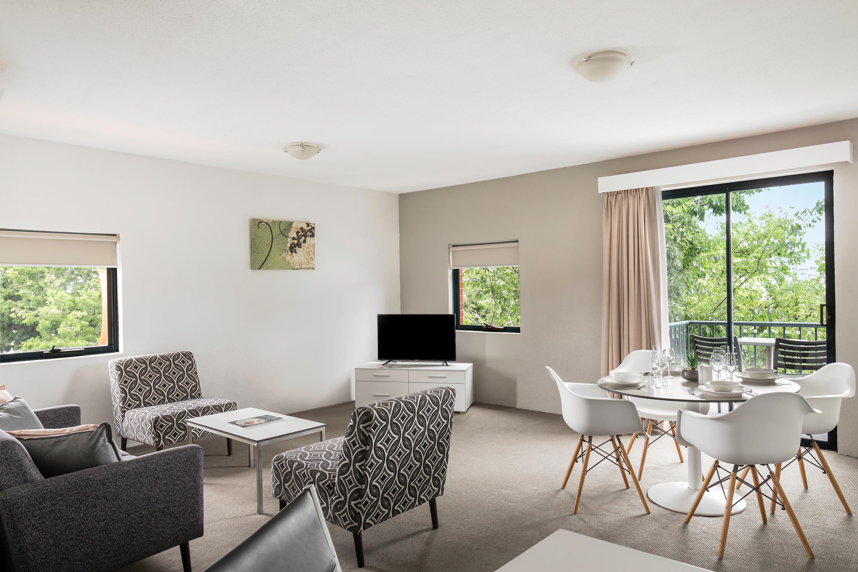 Breakfree Aparthotel