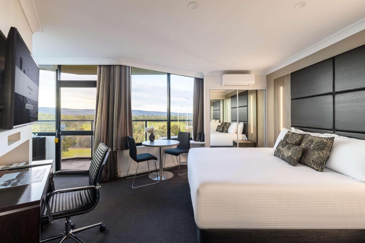 Rydges South Park Hotel