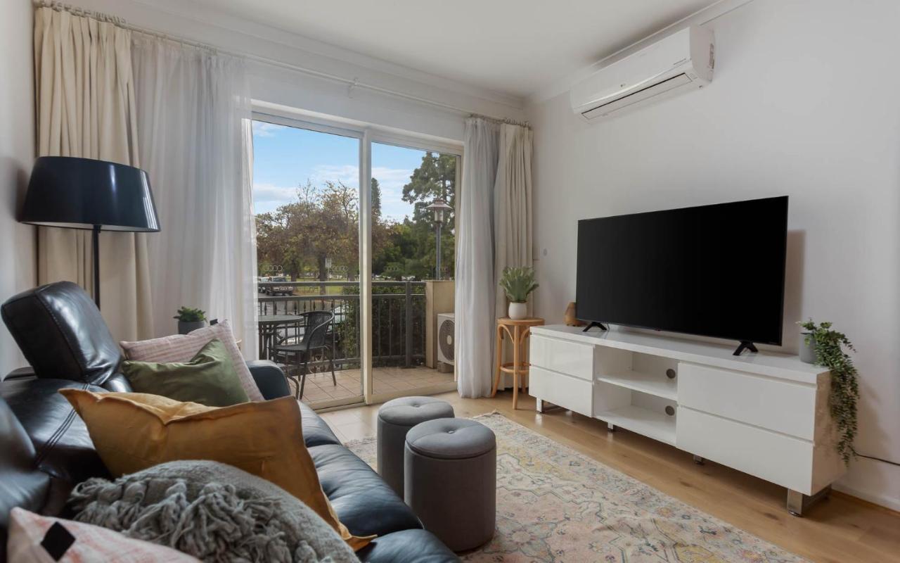 Carrington Views,3 Bedrooms, Cbd, Parking *