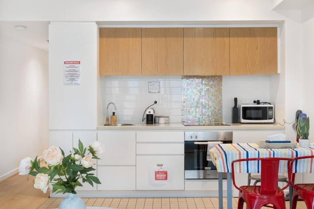 1br Cbd Apt - Pool-spa-free Carpark * Adelaide