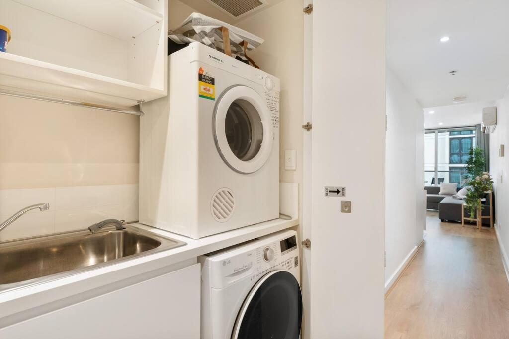 1br Cbd Apt - Pool-spa-free Carpark Adelaide
