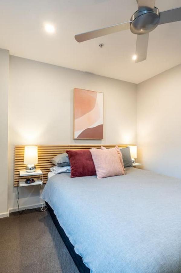 Apartment Huttside Luxury Secure Car Park